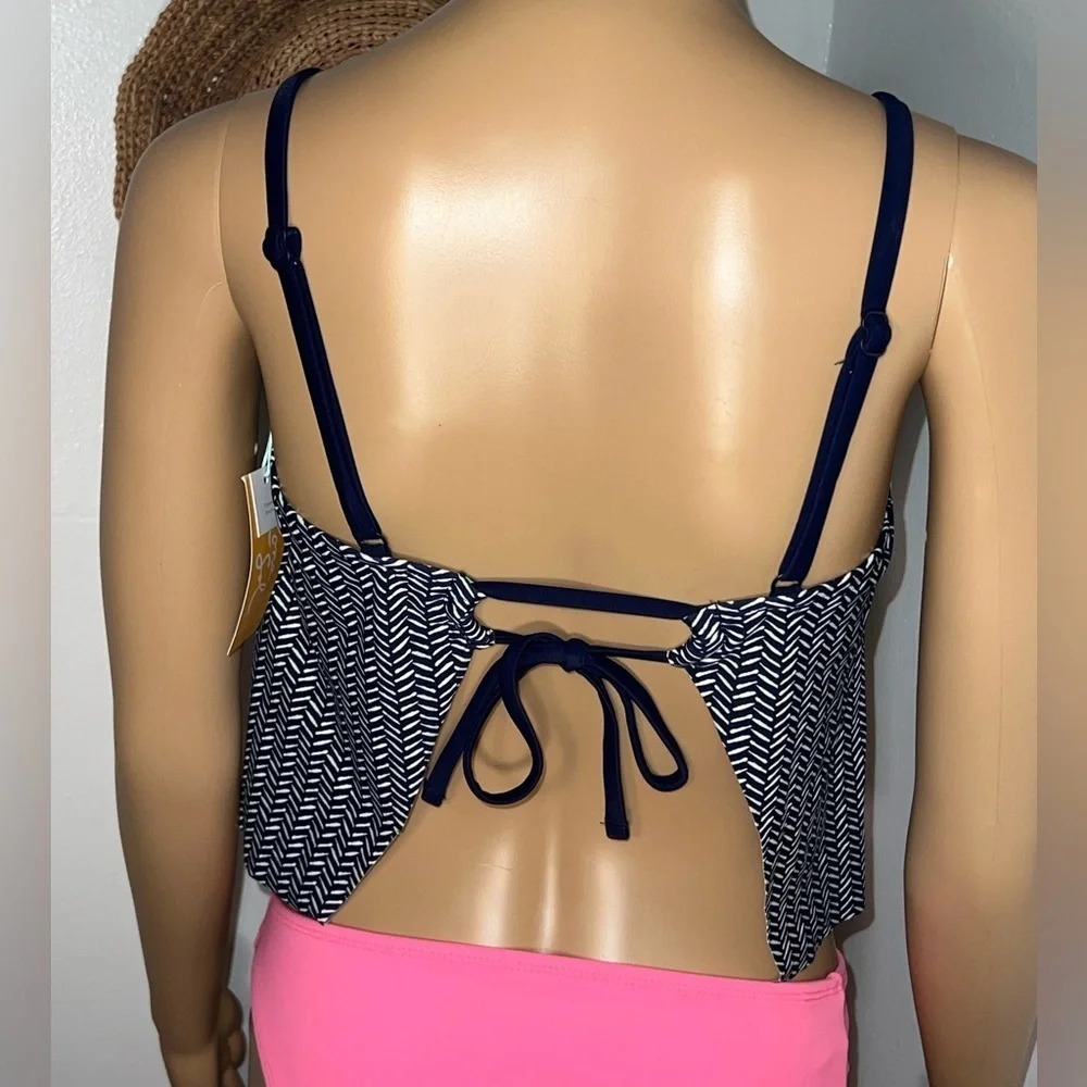 Kona Sol, S,NWT, crop style,chevron print‎ tankini, square neckline adj shoulder - Picture 2 of 9